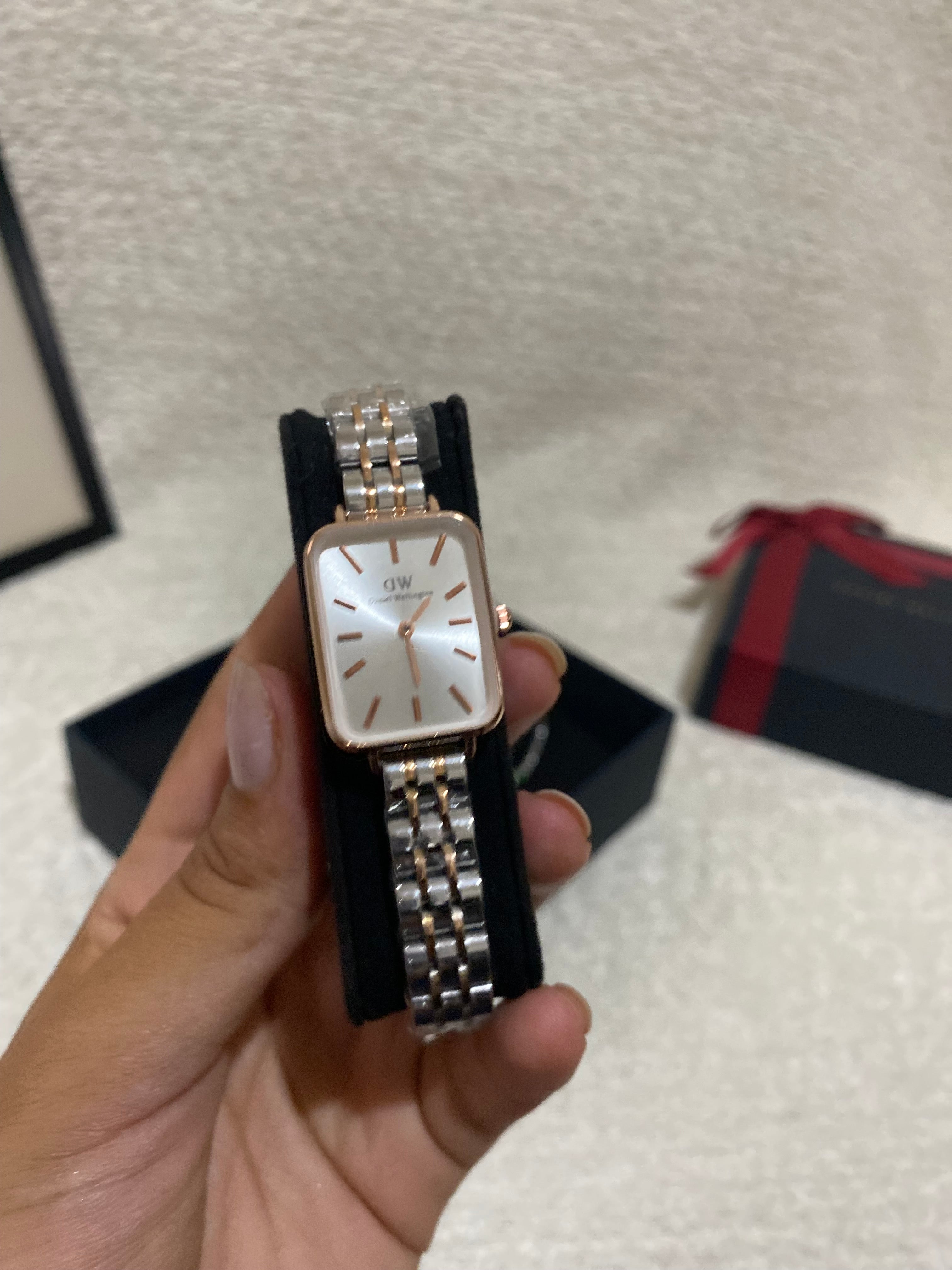 Montre DW